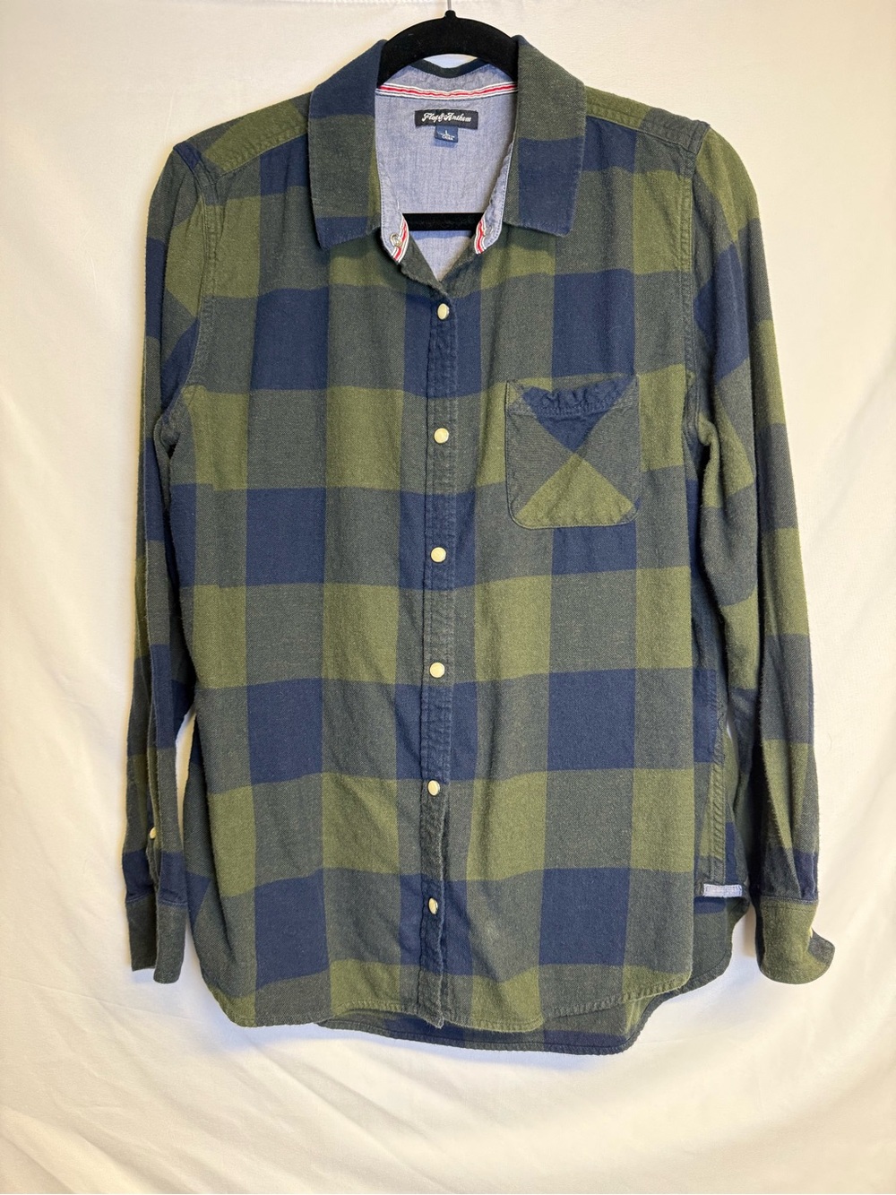 Men's Plaid Button-Down Shirt in Olive Green and Navy